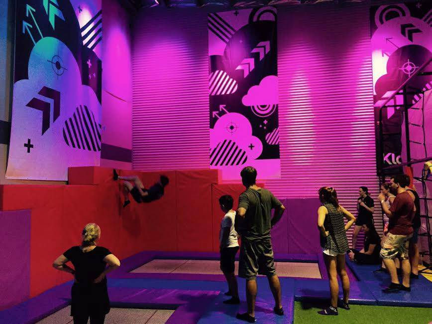 這是需要很專業的人才可以挑戰的蹦床