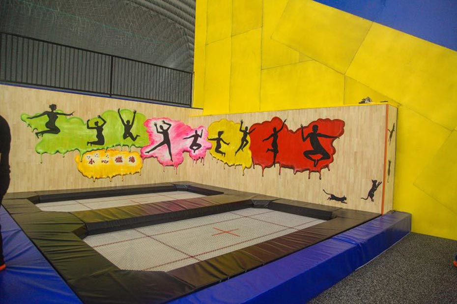 蹦床實(shí)物照片