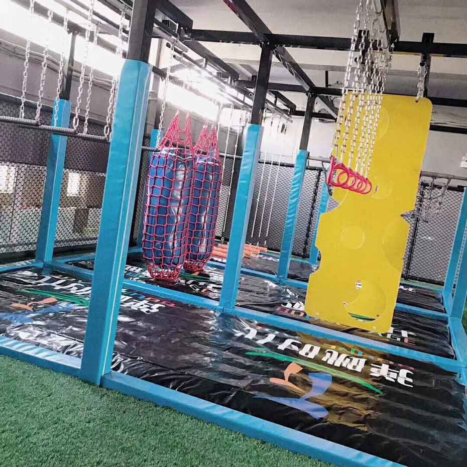 蹦床扣籃