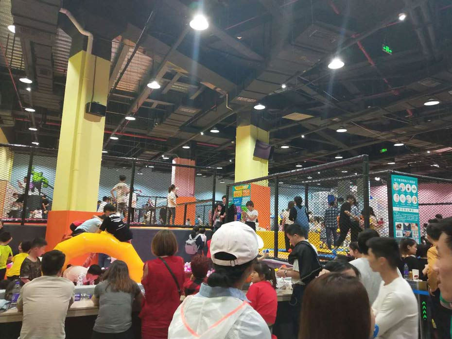 室內(nèi)兒童樂(lè)園圖片