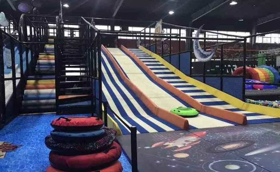 室內兒童樂園