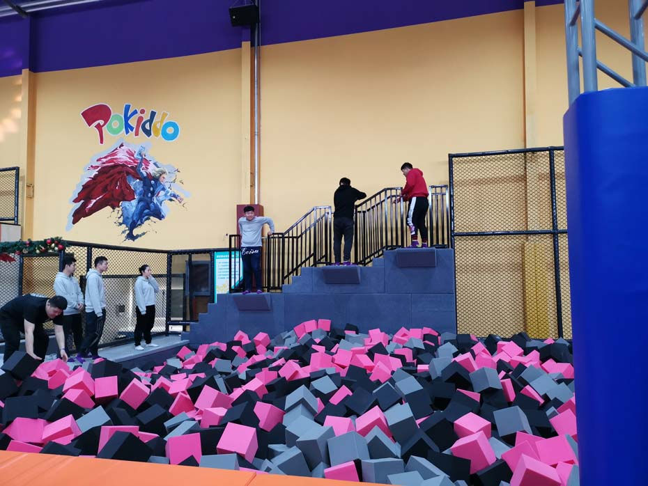 蹦床實(shí)物照片