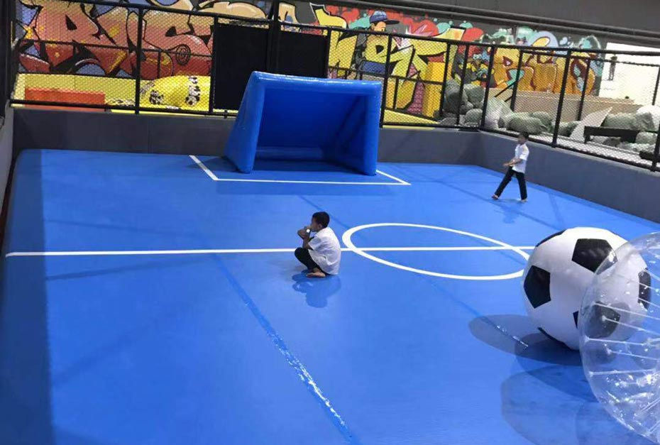 蹦床公園實物照片