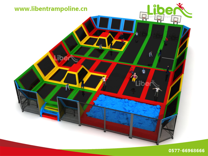 中國游樂玩具注資最大企業的游樂蹦床