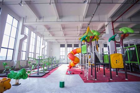 生產(chǎn)車間產(chǎn)品試搭區(qū)