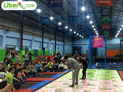 榆林市開蹦床館需要多少投資