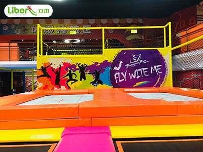 蹦床主題運動館市場潛力如何？小成本投資的最佳選擇