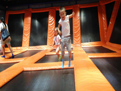 鎮江蹦床主題公園