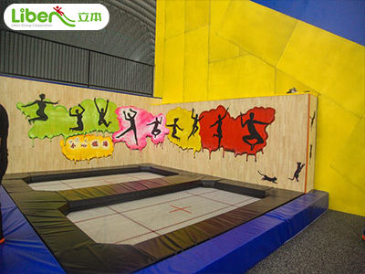 深圳彈力實(shí)驗(yàn)室蹦床主題公園案例