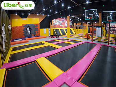 躍客蹦床加盟需要辦理哪些手續呢？