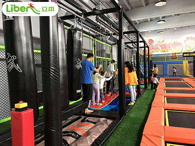 在競爭巨大的蹦床公園行業(yè)中如何找到自我定位?