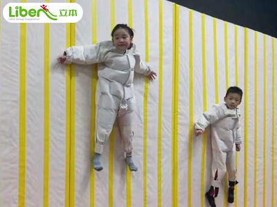 想在商場(chǎng)建設(shè)蹦床公園，應(yīng)該注重談判的小細(xì)節(jié)