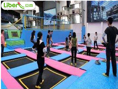 如何判斷蹦床公園的質量？從以下幾點出發即可-立本