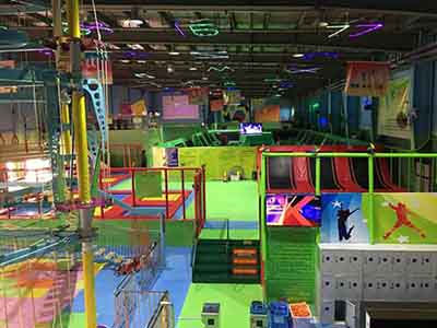 室內蹦床哪家好，開一個室內蹦床館賺錢嗎?