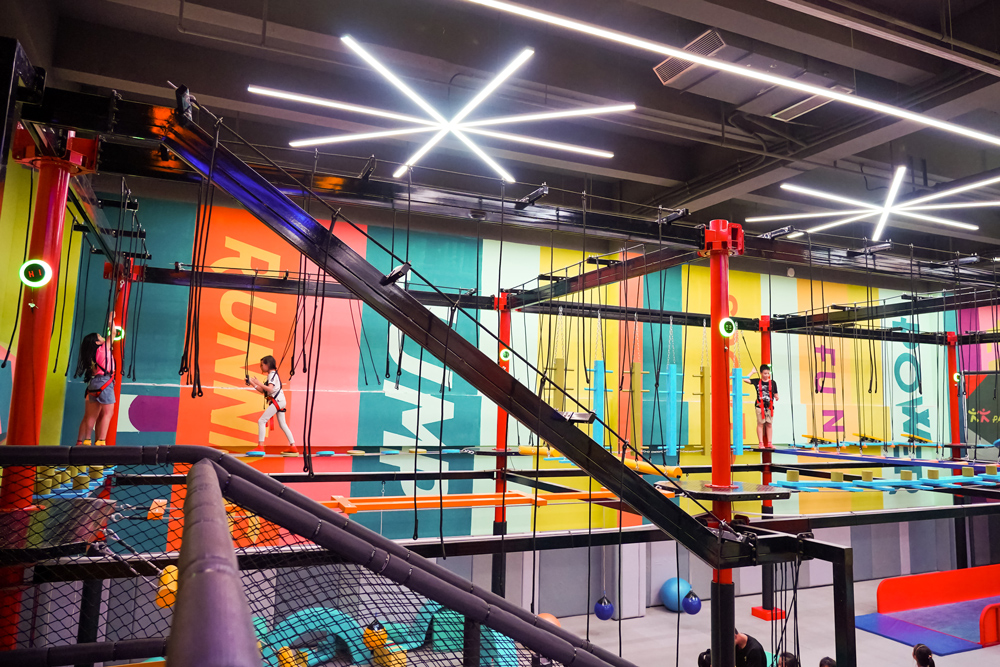 大型蹦床---忍者空間