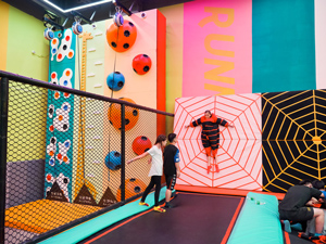 兒童攀巖墻多少錢？每個部分怎么制造