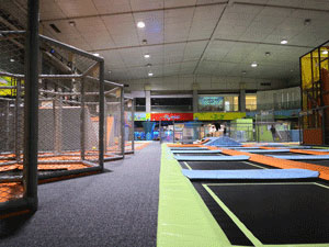 蹦床公園問題多，問題究竟出在什么地方 