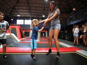 謹慎選擇兒童蹦床加盟，科學運營讓創業更輕松